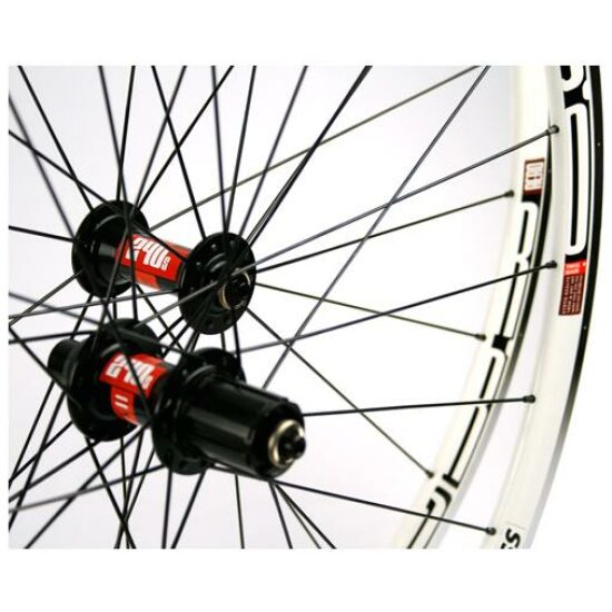 Dt Swiss WIELSET 28 DT-SWISS RACE WIT
